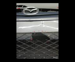 PARAURTI ANTERIORE CON SENSORI DI PARCHEGGIO MAZDA - 7