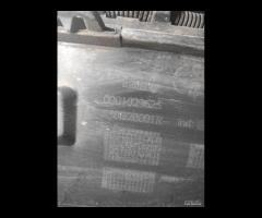 PARAURTI POSTERIORE RENAULT MEGANE III 2008-2012 8 - 9