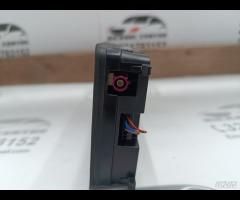 CENTRALINA CARICABATTERIE CELLULARE WIRELESS SEAT - 8