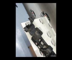 STAFFA PARAURTI POSTERIORE RANGE ROVER VELAR J8A21 - 17