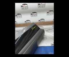 STAMPAGGIO PORTA POSTERIORE DESTRA RANGE ROVER EVO - 2