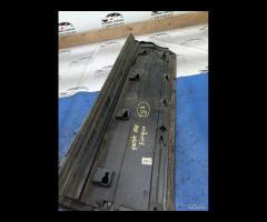 STAMPAGGIO PORTA POSTERIORE DESTRA RANGE ROVER EVO - 20