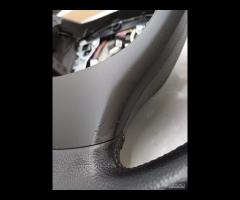 VOLANTE IN PELLE NERA MULTIFUNZIONE BMW SERIE 5 F1 - 10