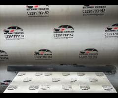 MINIGONA SOTTTOPORTA LATERALE DESTRA RANGE ROVER V - 1