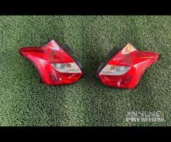 Ford Focus 2013 Stop Completi