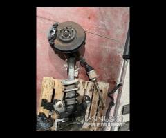 Ricambi sospensione destra e culla Ford Kuga 2012.