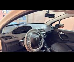 Peugeot 208 1.4 HDi 68 CV 5 porte Van - 8