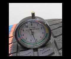 2 GOMME 235 65 17 KUMHO BR1584