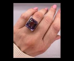 ANELLO SOLITARIO ORO 18kt. CON GRANDE AMETISTA
