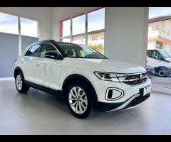 VOLKSWAGEN T- ROC STYLE 2.0 TDI 116 CV - 2022 - 6