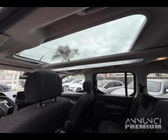 Peugeot Rifter Mix BlueHDi 130 S&S PC Allure Stand - 9