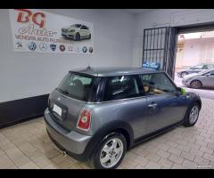 Mini 1.6 16V Cooper D unico prop 2010 - 6