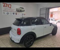 Mini Cooper SD Countryman 2.0 Cambio automatico 20