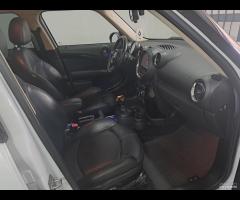 Mini Cooper SD Countryman 2.0 Cambio automatico 20 - 16