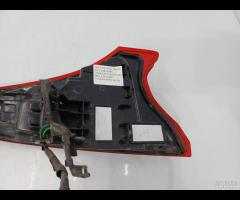 FARO FANALE STOP POSTERIORE DX TOYOTA PRIUS IV PHV - 15
