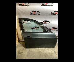 PORTA ANTERIORE DESTRA BMW E90 \\ E90 LCI 2005-201