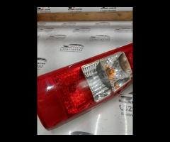 FANALE STOP POSTERIORE DX FORD TRANSIT Mk6 BUS/Van - 8