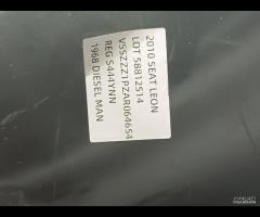 PARAURTI POSTERIORE CON SENSORI DI PARCHEGGIO SEAT - 6