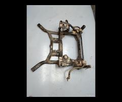 SOTTOTELAIO SUPPORTO ASSE ANTERIORE RANGE ROVER VE - 17