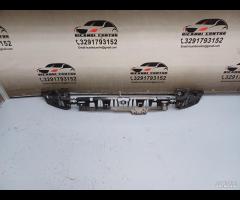 GUIDA CENTRO PARAURTI POSTERIORE BMW F20 2011-2015 - 2