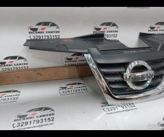 GRIGLIA ANTERIORE CENTRALE 2012 NISSAN JUKE (F15)