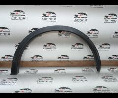 MODANATURA ARCO RUOTA ANTERIORE DESTRO 2013 NISSAN