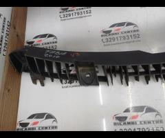 GRIGLIA PROTEZIONE ANTERIORE/DEFLETTORI VENTO SKOD - 13