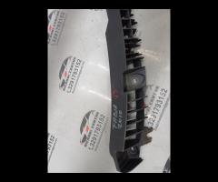 GRIGLIA PROTEZIONE ANTERIORE/DEFLETTORI VENTO SKOD - 14