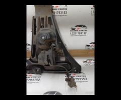 STAFFA SUPPORTO PARAURTI POSTERIORE DX 2007 BMW 6 - 17