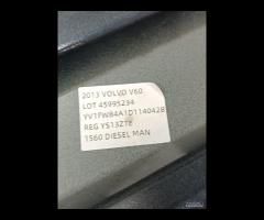 TRAVERSA RINFORZO PARAURTI ANTERIORE VOLVO V60 201 - 12