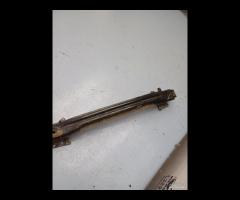 TRAVERSA PARAURTI ANTERIORE VOLKSWAGEN CADDY 2010 - 16