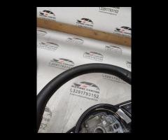 VOLANTE SPORTIVO MULTIFUNZIONE IN PELLE TRAFORATA - 19