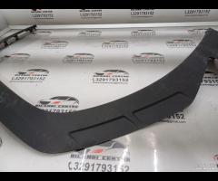 MODANATURA PARAFANGO ANTERIORE DESTRA DX HYUNDAI T - 8