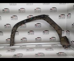 MODANATURA PARAFANGO ANTERIORE DESTRA DX HYUNDAI T - 15