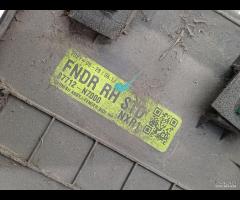 MODANATURA PARAFANGO ANTERIORE DESTRA DX HYUNDAI T - 23