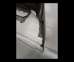 PARAURTI POSTERIORE ORIGINALE CON SENSORI PARCHEGG - 3