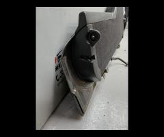 PORTELLONE COFANO POSTERIORE INFERIORE LAND ROVER - 23