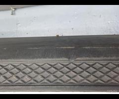 PARAURTI POSTERIORE ORIGINALE CON SENSORI FORD FOC - 24