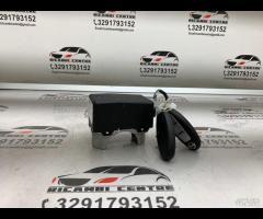 INTERRUTTORE DI AVVIAMENTO CON 2 CHIAVE / ANTIFURT