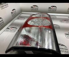 FARO FANALE STOP POSTERIORE SINISTRA SX LAND ROVER - 18