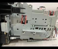 UNITA DI TESTA NAVIGAZIONE MULTIMEDIA LETTORE CD A - 18