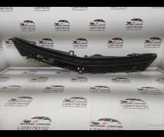 SUPPORTO STAFFA CENTRALE PARAURTI ANTERIORE MERCED