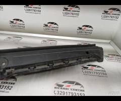 SUPPORTO STAFFA CENTRALE PARAURTI ANTERIORE MERCED - 11