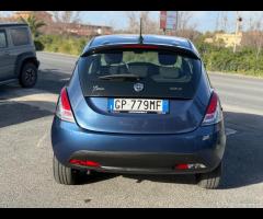 Lancia Ypsilon 1.0 FireFly Hybrid Silver Plus - 12