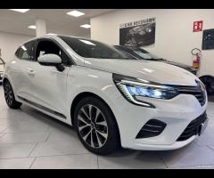 Renault Clio Full Hybrid E-Tech 140 CV 5 porte - 2