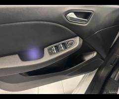 Renault Clio Full Hybrid E-Tech 140 CV 5 porte - 12
