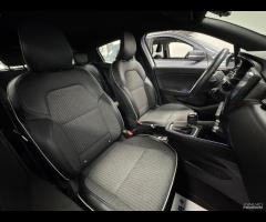 Renault Clio Full Hybrid E-Tech 140 CV 5 porte - 14