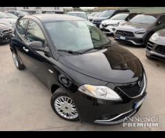 Lancia Ypsilon 1.2 69 CV 5 porte GPL Ecochic Gold