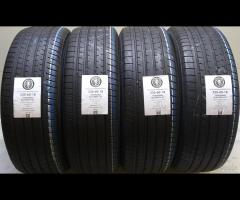 4 GOMME 235 60 18 YOKOHAMA A66277