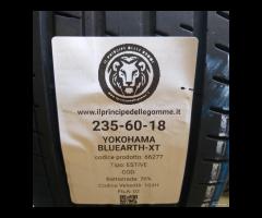 4 GOMME 235 60 18 YOKOHAMA A66277